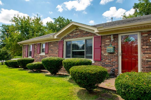2013 Alexandria Drive, Lexington, KY 40504