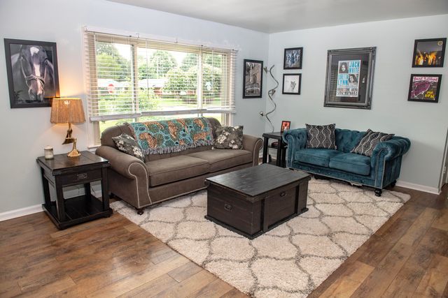 2013 Alexandria Drive, Lexington, KY 40504