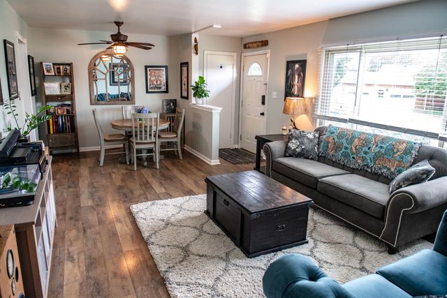 2013 Alexandria Drive, Lexington, KY 40504