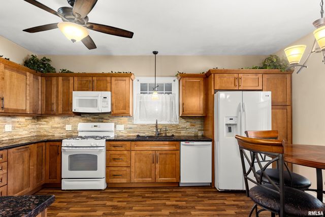 523 N MAIN Street, Morton, IL 61550