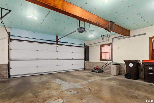 523 N MAIN Street, Morton, IL 61550