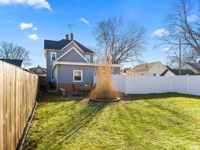 523 N MAIN Street, Morton, IL 61550