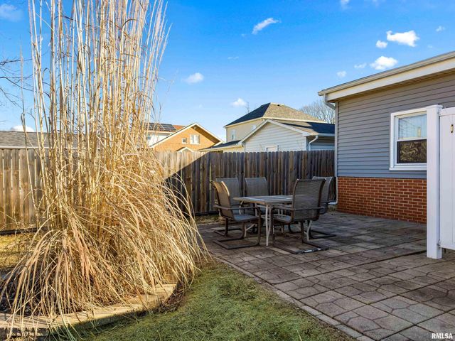 523 N MAIN Street, Morton, IL 61550