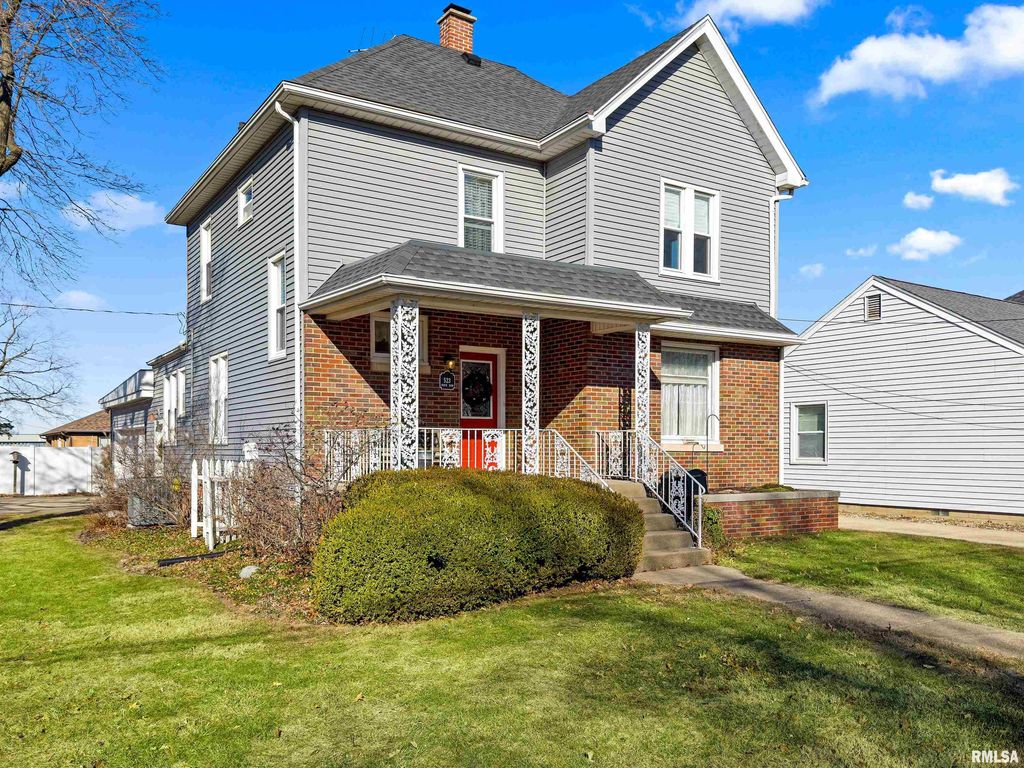 523 N MAIN Street, Morton, IL 61550