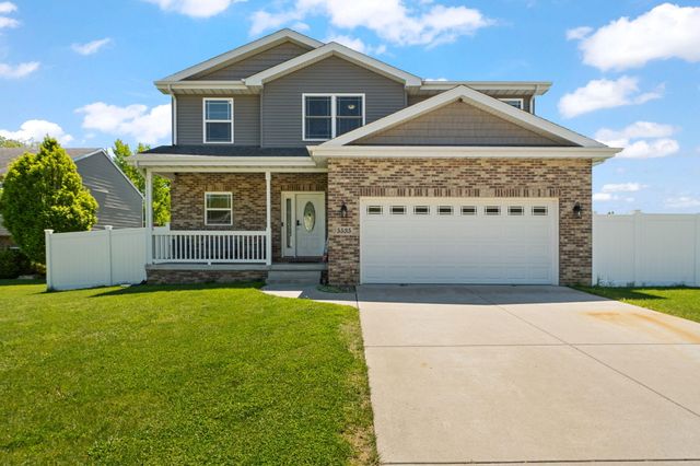 5535 Malibu Drive, Lowell, IN 46356