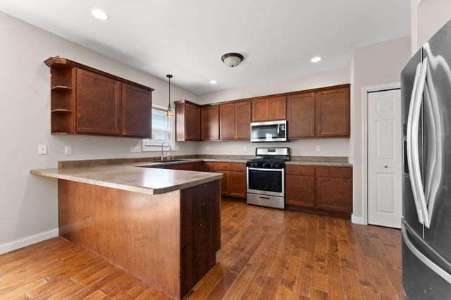 5535 Malibu Drive, Lowell, IN 46356
