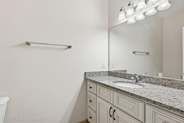 36945 Everett Drive, Westland, MI 48185
