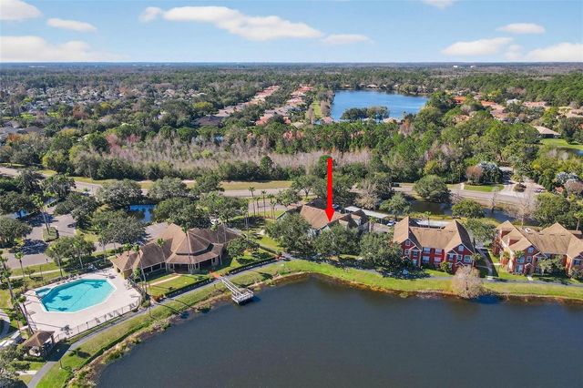 9402 LAKE CHASE ISLAND WAY 9402, Tampa, FL 33626