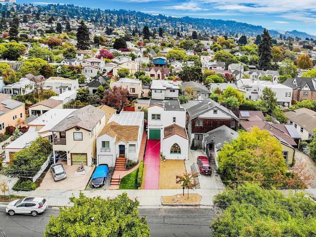 721 Pomona Ave, Albany, CA 94706