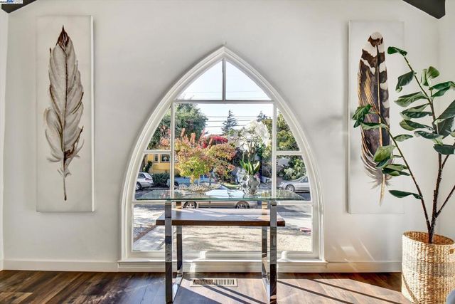 721 Pomona Ave, Albany, CA 94706