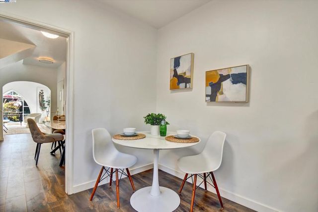 721 Pomona Ave, Albany, CA 94706