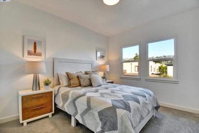 721 Pomona Ave, Albany, CA 94706