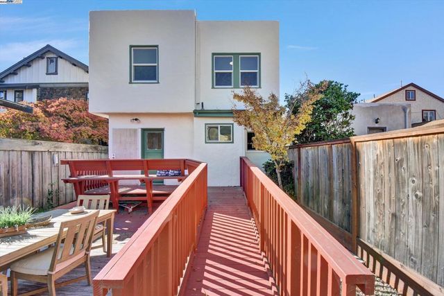 721 Pomona Ave, Albany, CA 94706