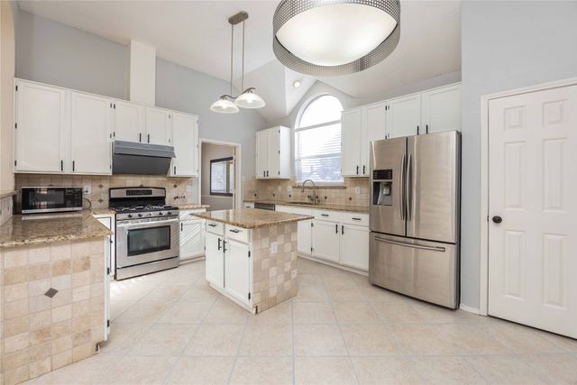 2213 Henley Court, Flower Mound, TX 75028