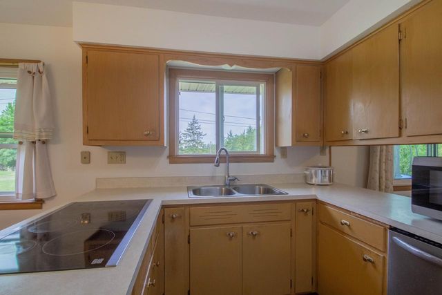 1006 Highland AVENUE, Watertown, WI 53098