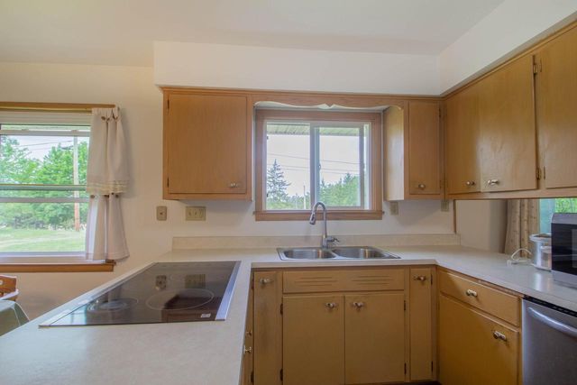 1006 Highland AVENUE, Watertown, WI 53098