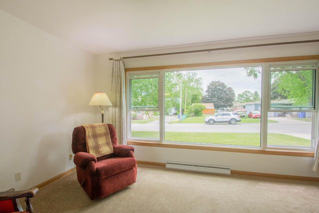 1006 Highland AVENUE, Watertown, WI 53098