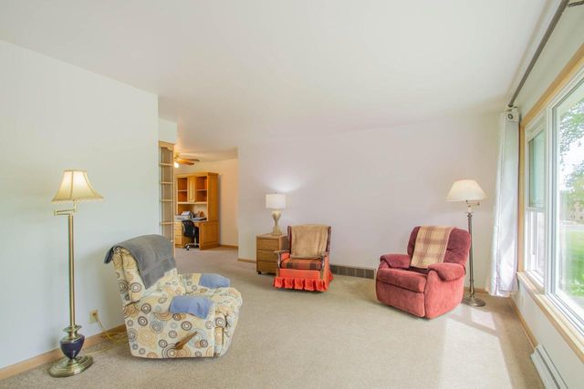 1006 Highland AVENUE, Watertown, WI 53098