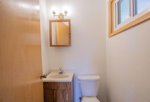1006 Highland AVENUE, Watertown, WI 53098