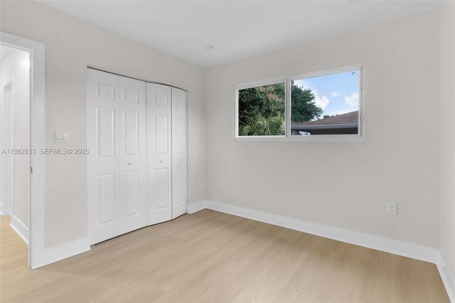 1521 NW 51st St, Miami, FL 33142