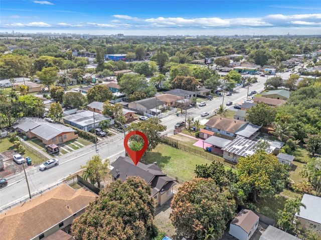 1521 NW 51st St, Miami, FL 33142