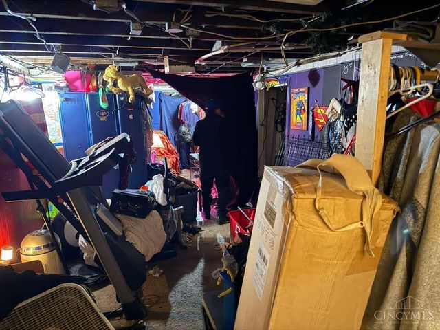 1952 Maple Avenue, Norwood, OH 45212