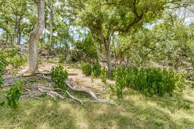 201 Hidden Lake, Boerne, TX 78006