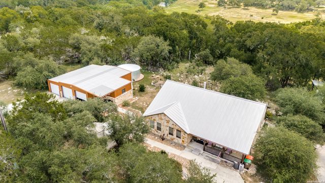 201 Hidden Lake, Boerne, TX 78006