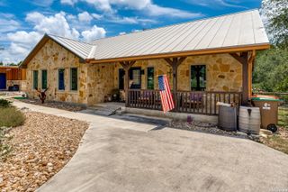 201 Hidden Lake, Boerne, TX 78006