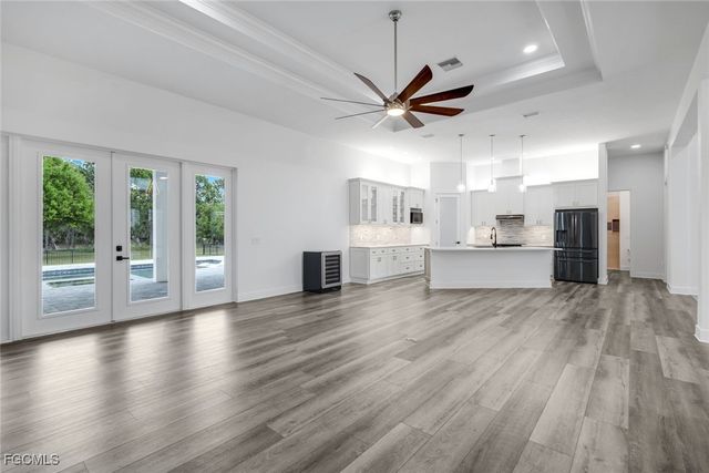 14051 BINGHAMPTON DR, Fort Myers, FL 33905