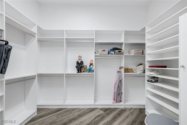 14051 BINGHAMPTON DR, Fort Myers, FL 33905