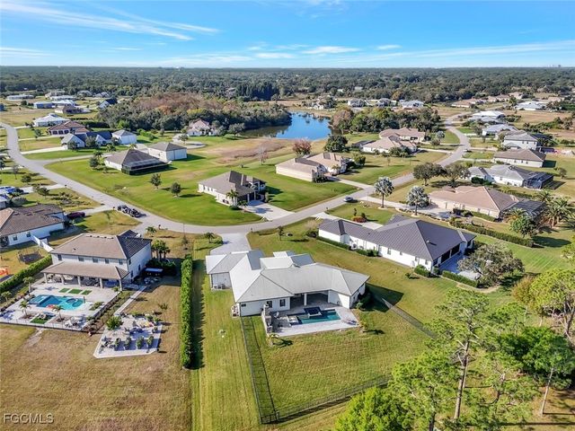 14051 BINGHAMPTON DR, Fort Myers, FL 33905