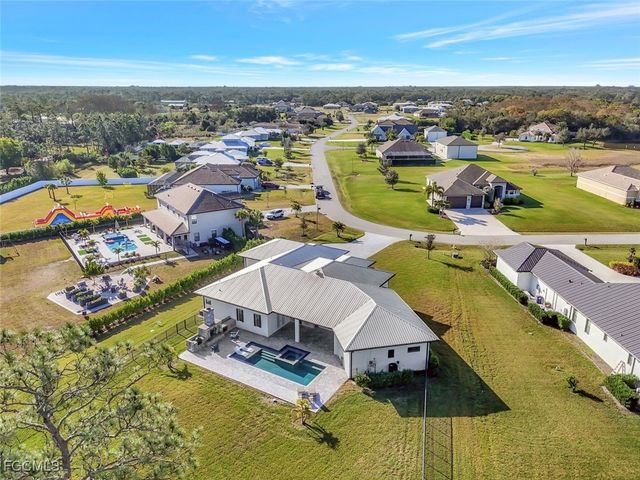 14051 BINGHAMPTON DR, Fort Myers, FL 33905