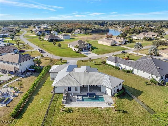 14051 BINGHAMPTON DR, Fort Myers, FL 33905