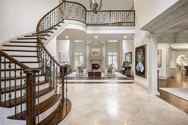 816 Blackfoot Trail, Suwanee, GA 30024