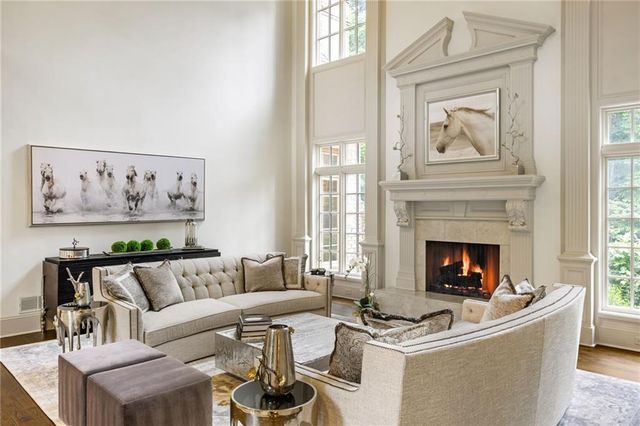 816 Blackfoot Trail, Suwanee, GA 30024