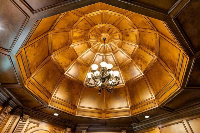 816 Blackfoot Trail, Suwanee, GA 30024