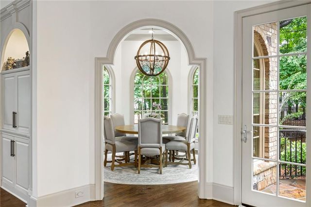 816 Blackfoot Trail, Suwanee, GA 30024