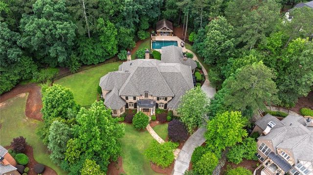 816 Blackfoot Trail, Suwanee, GA 30024