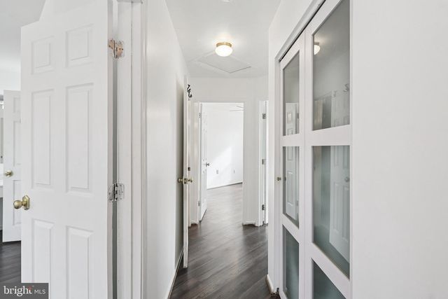 8703 VILLAGE GREEN CT, Alexandria, VA 22309