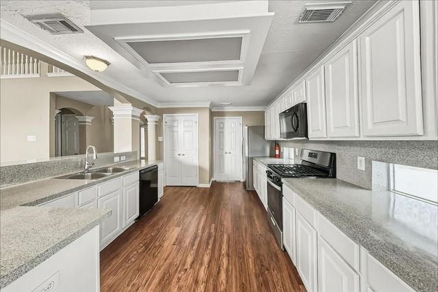 4506 Nealwood Court, Fresno, TX 77545