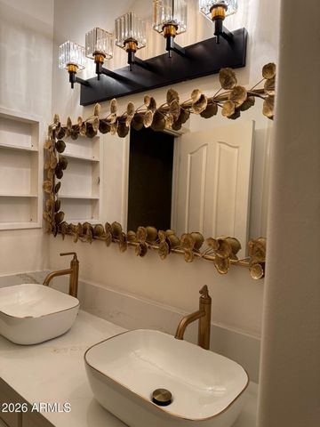 601 W SAN MARCOS Drive, Chandler, AZ 85225