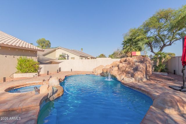 601 W SAN MARCOS Drive, Chandler, AZ 85225