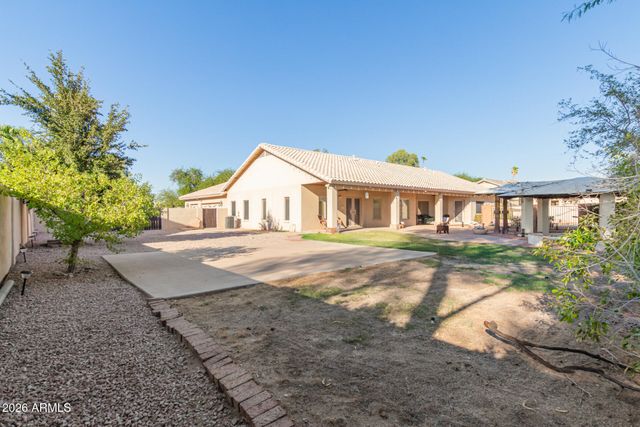 601 W SAN MARCOS Drive, Chandler, AZ 85225