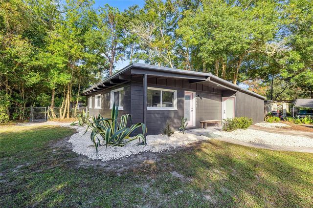 2840 NE 10TH DR, Gainesville, FL 32609