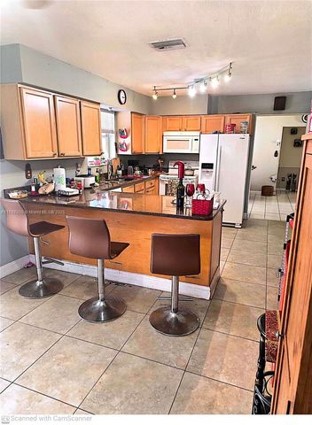 10935 Gable St, Boca Raton, FL 33428
