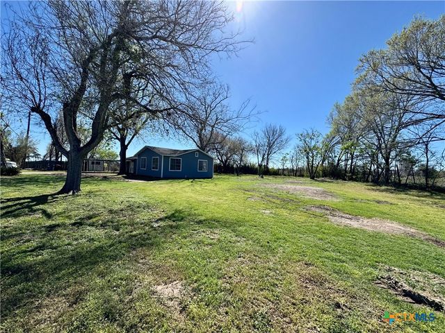 471 Old Goliad Road, Victoria, TX 77905