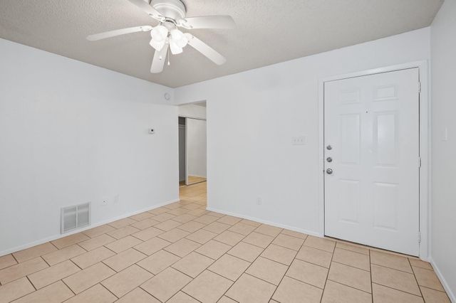 2500 Burleson RD 709, Austin, TX 78741