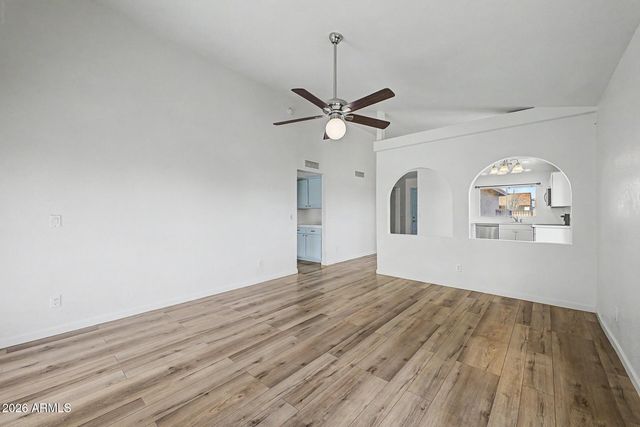 11902 N 73RD Avenue, Peoria, AZ 85345