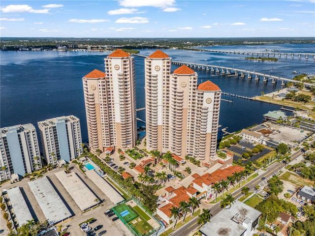 2104 W First ST 3204, Fort Myers, FL 33901